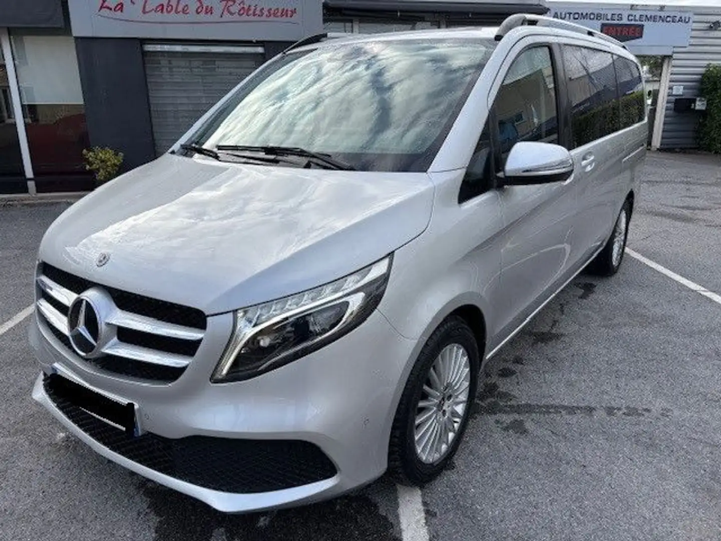 Mercedes-Benz V V220D LONG DESIGN BVA7 8 PLACES Silber - 1