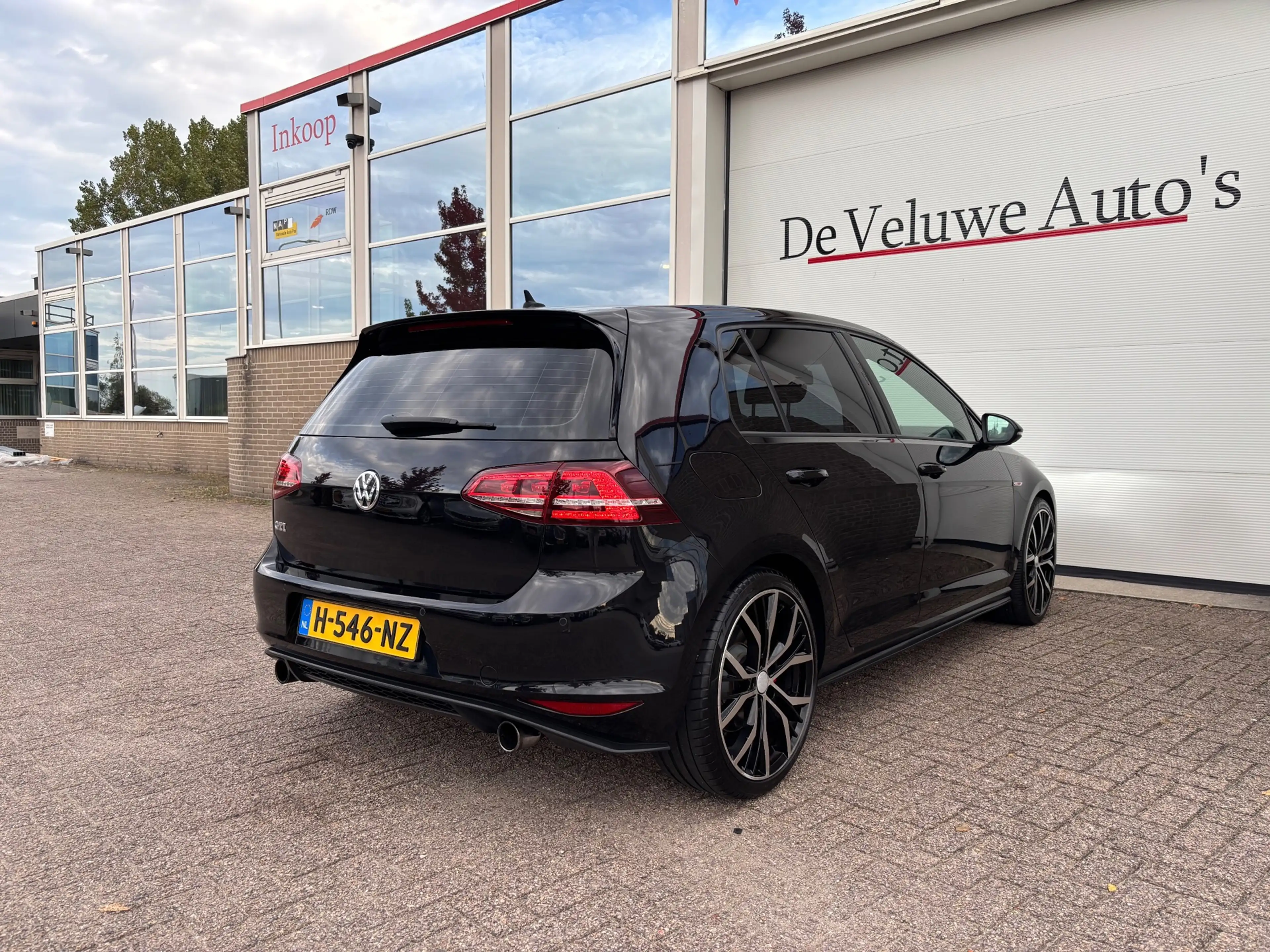 Volkswagen Golf GTI 2.0 TSI DSG 220PK|Navi|ECC|Verwrm. stoel — photo 2