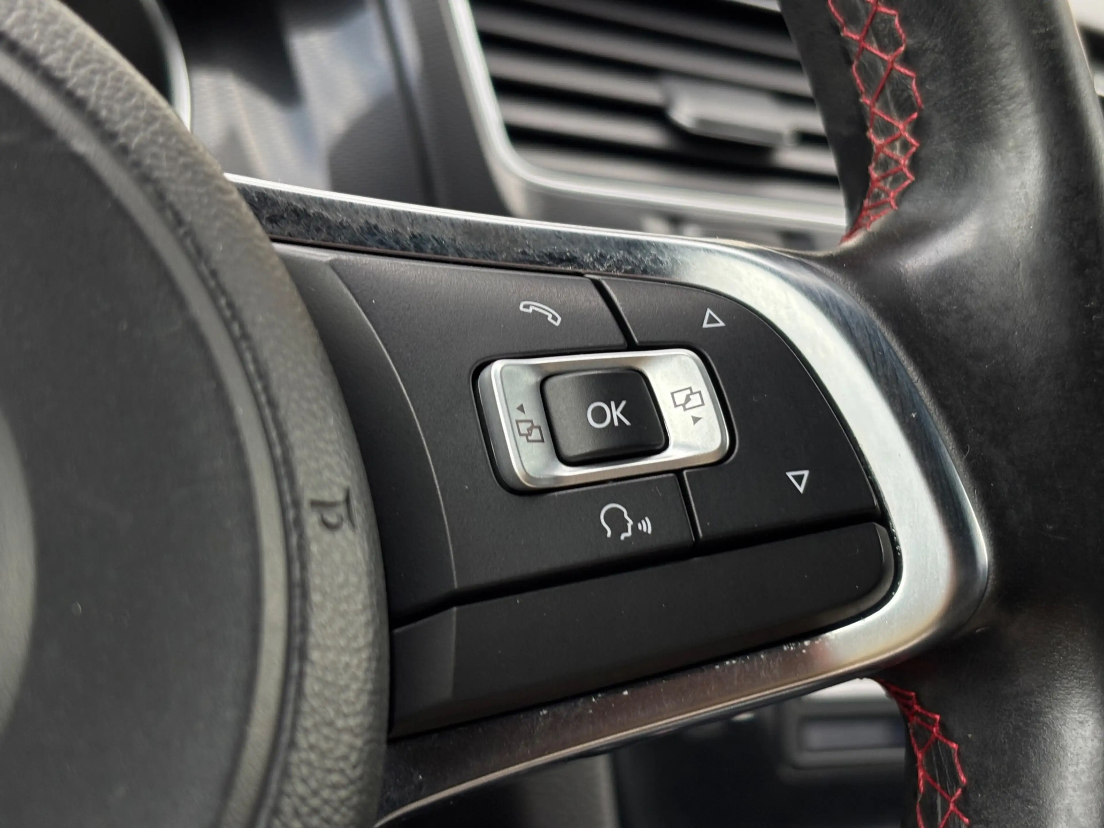 Volkswagen Golf GTI 2.0 TSI DSG 220PK|Navi|ECC|Verwrm. stoel — photo 35
