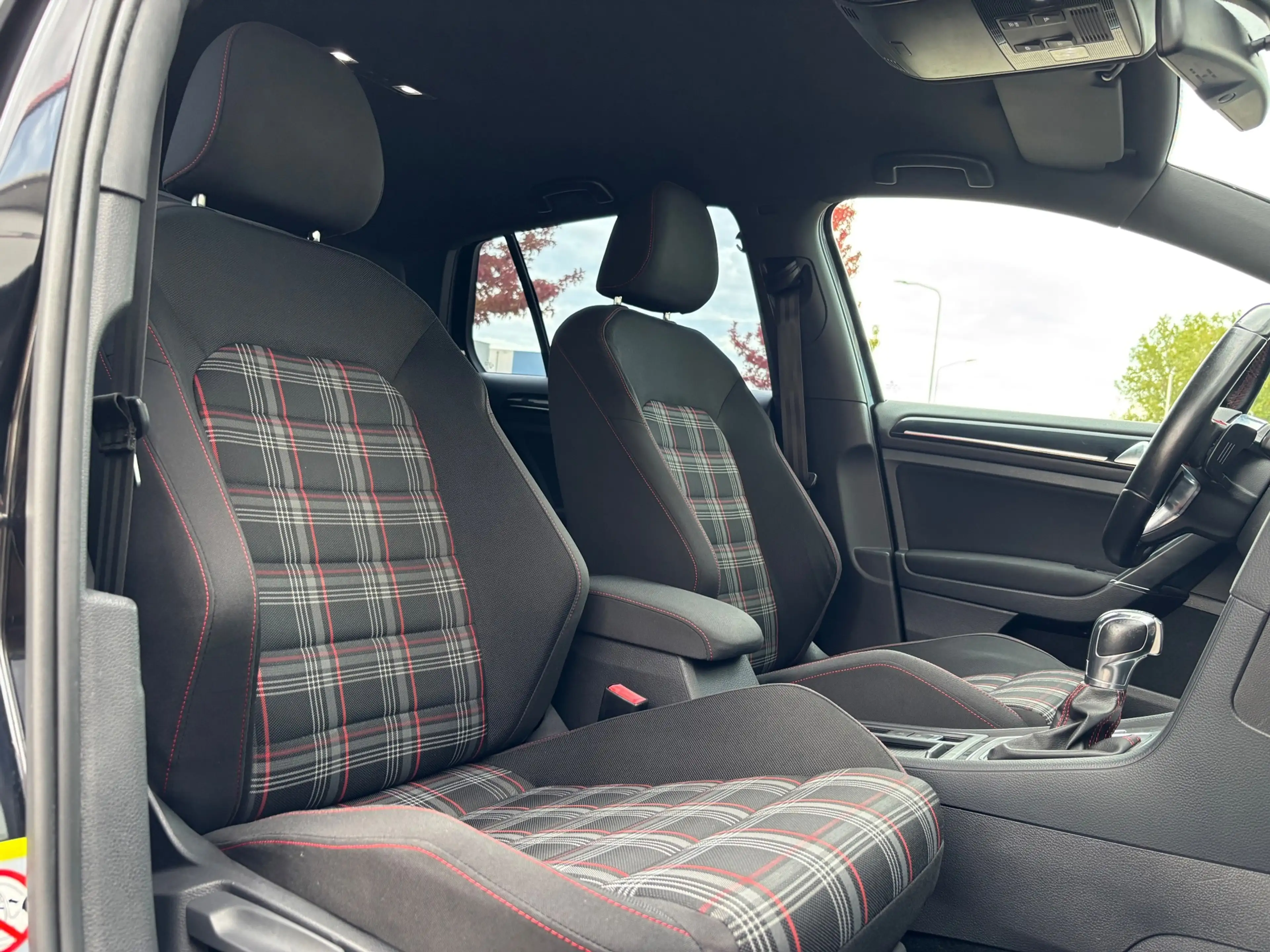 Volkswagen Golf GTI 2.0 TSI DSG 220PK|Navi|ECC|Verwrm. stoel — photo 24