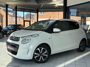 1.0 VTi *CARPLAY*CAMERA*PDC*JANTES*5 PORTES*