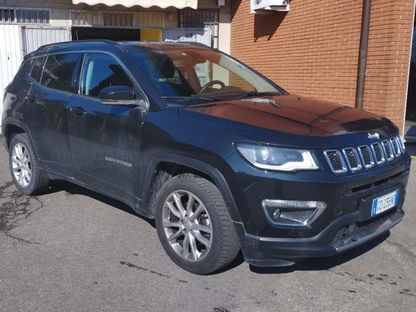 Jeep Compass LIMITED 2WD 130CV Noir - 1
