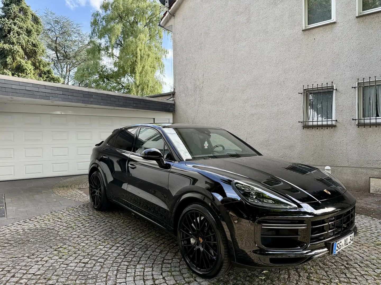 Porsche Cayenne Turbo Coupe Head-Up, Sitzbelüftung, Pano, Bose Schwarz - 2