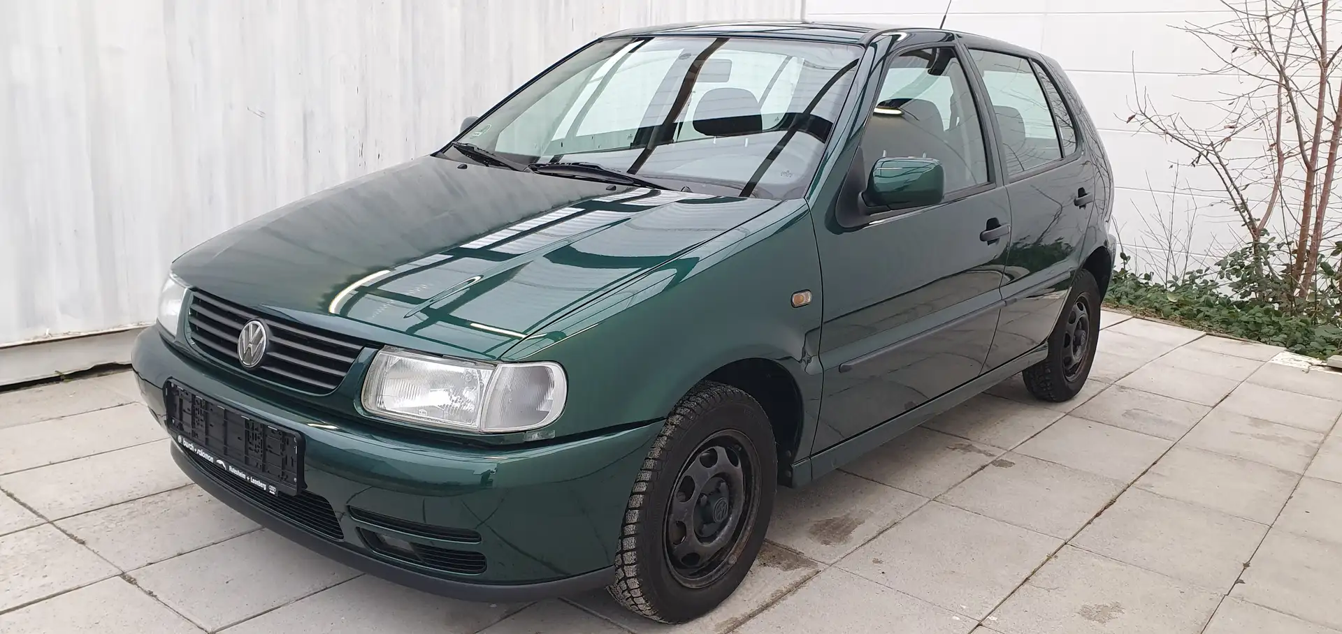 Volkswagen Polo 60 Servo Highline ERST & ORIG. 19.469 KM !!! Verde - 1