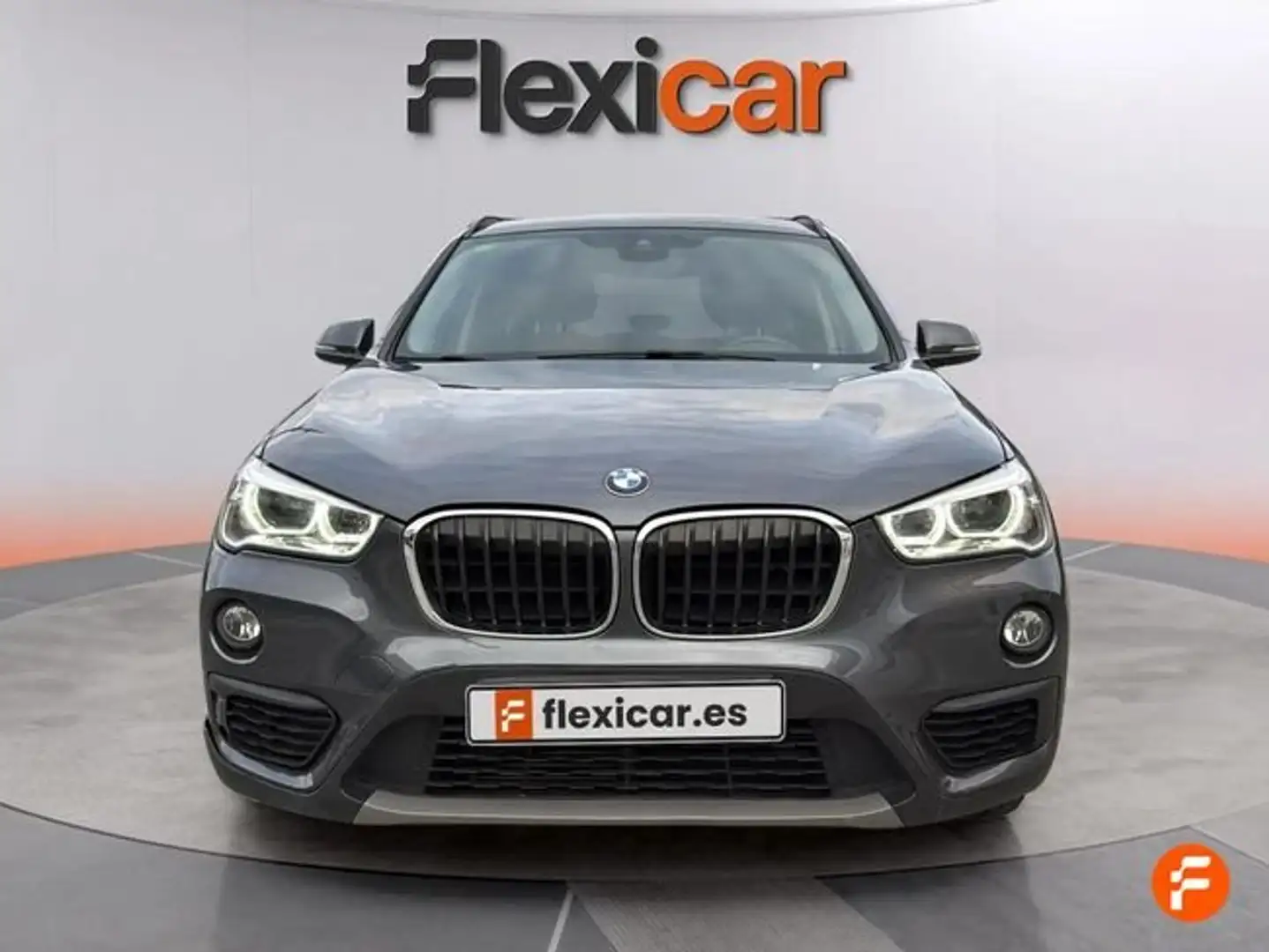 BMW X1 sDrive 18dA Gris - 2