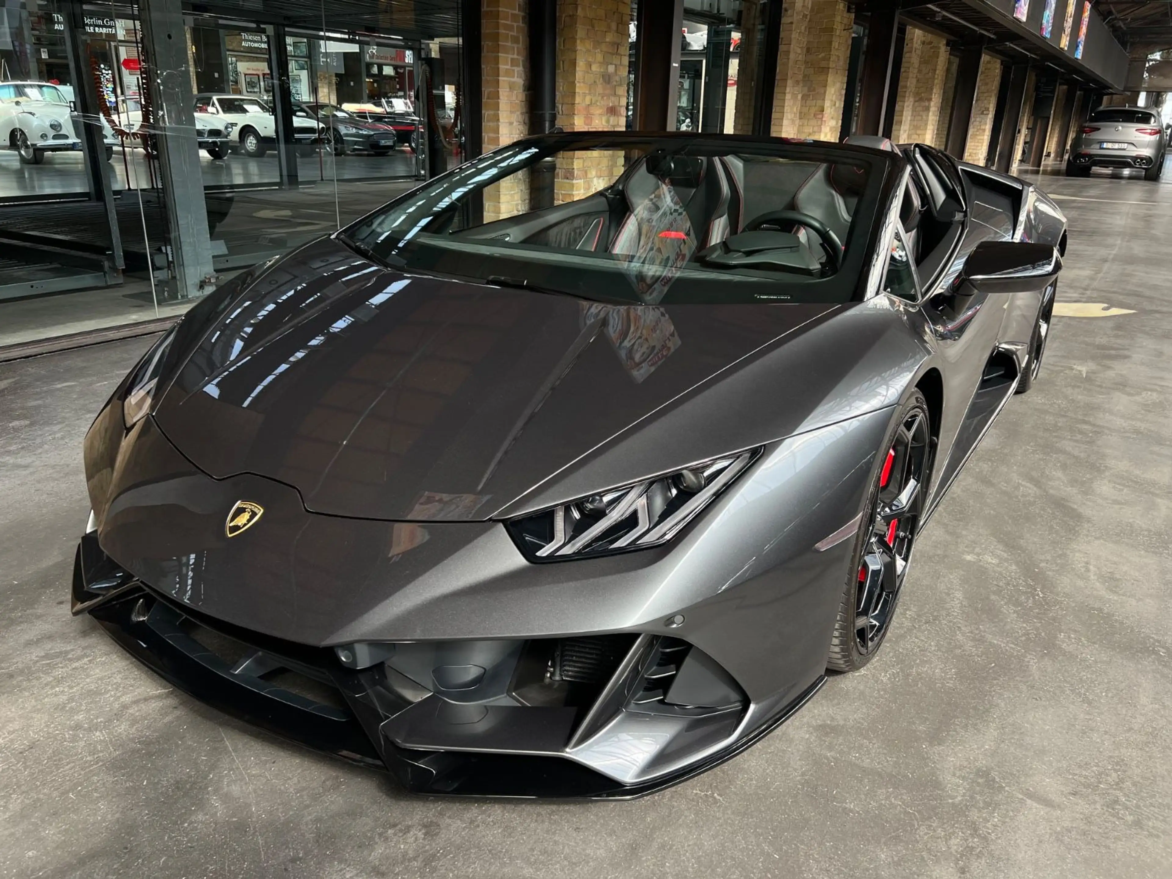 Lamborghini Huracán EVO Spyder Lambo Garantie bis 12/2026 — photo 2