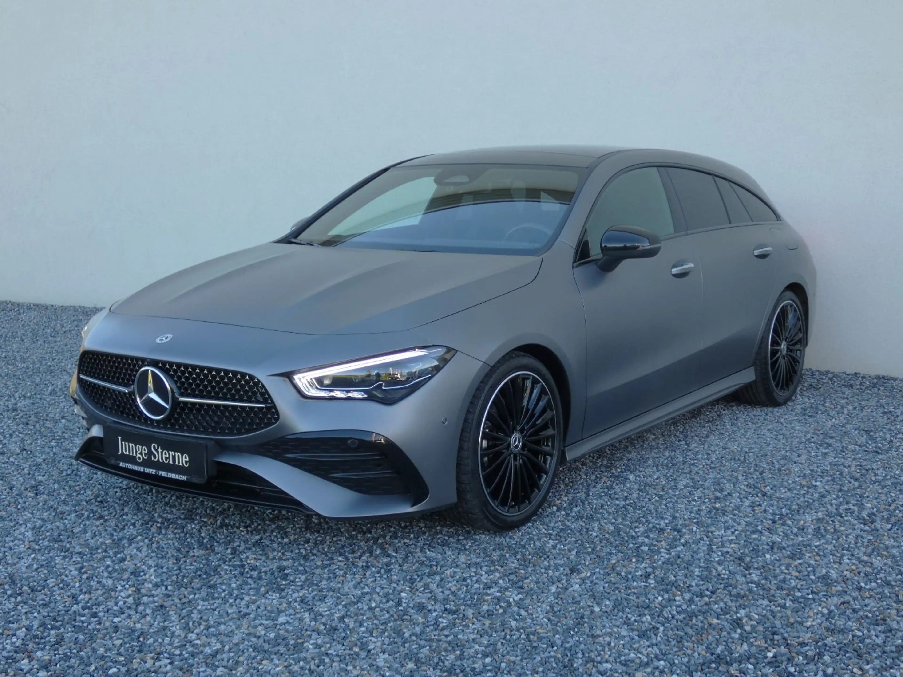 Mercedes-Benz CLA 180 d SB AMG **MAGNO LACK** MuliB+AHK+KeyGo+SD — photo 3