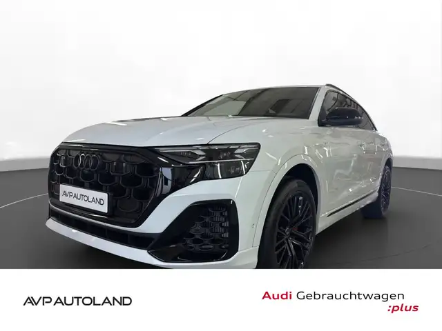 Audi Q8 TFSIe tiptronic quattro S-Line | PANO |
