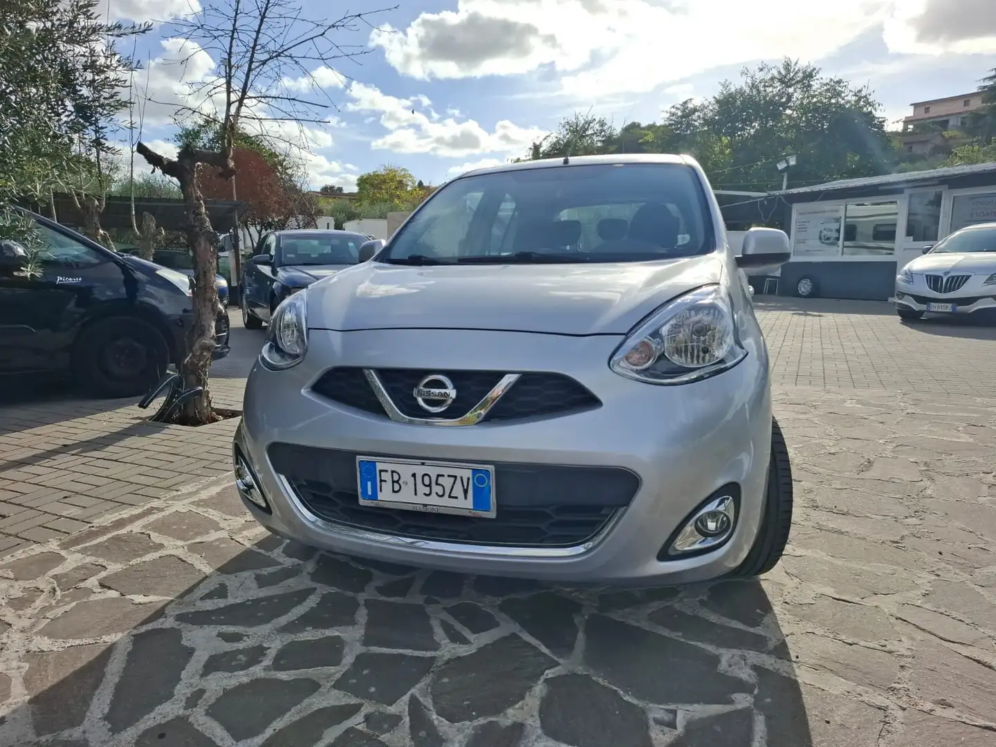 Nissan Micra Micra IV 2013 1.2 Visia E6 Argento - 1