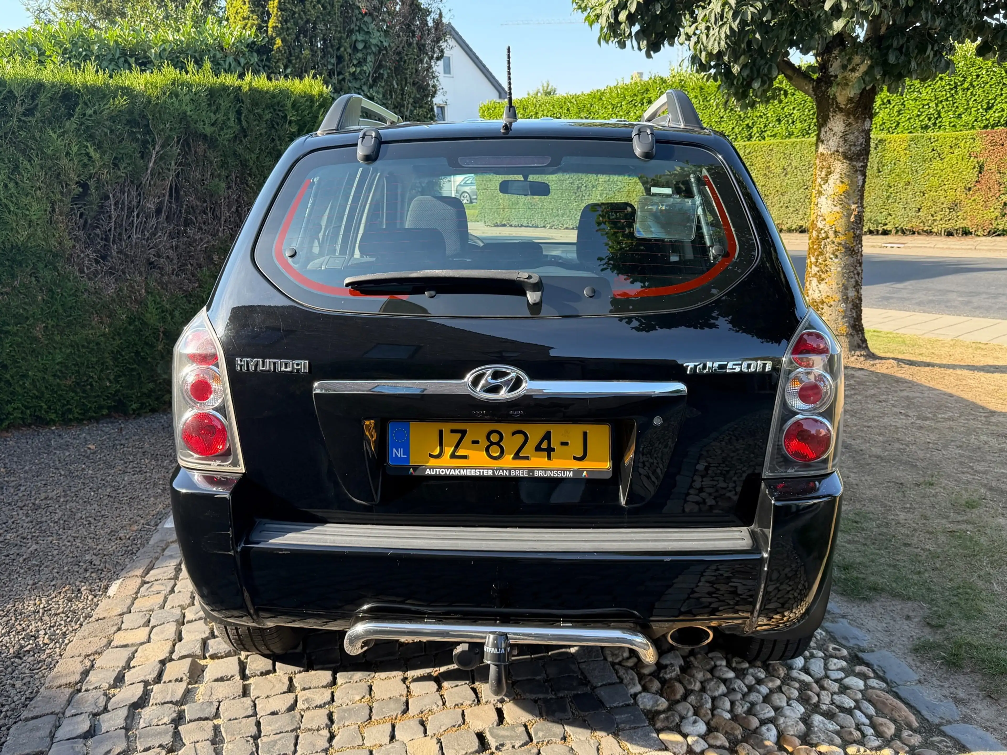 Hyundai TUCSON 2.0i Active airco Bullbar sidebars — photo 22