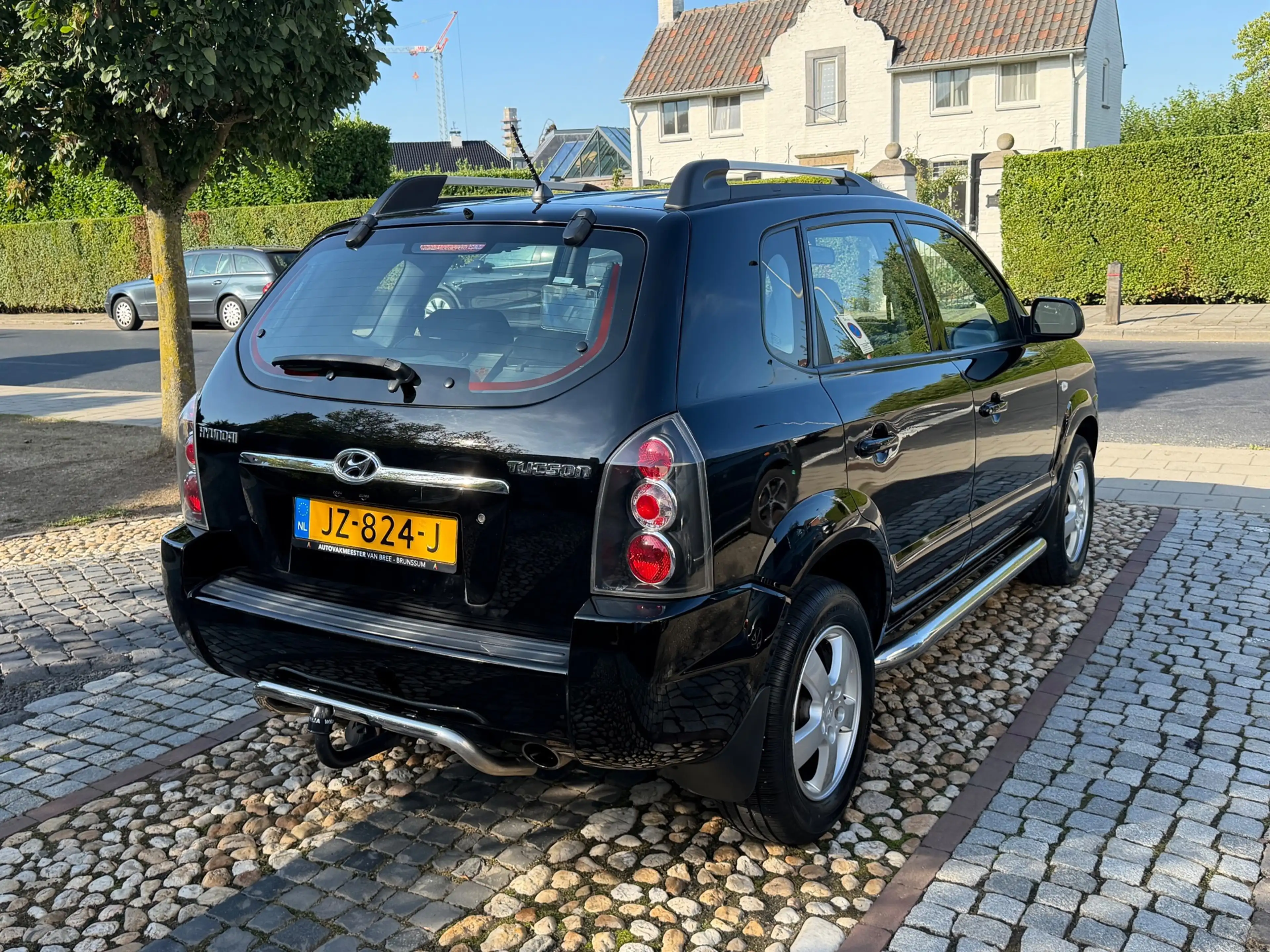 Hyundai TUCSON 2.0i Active airco Bullbar sidebars — photo 3