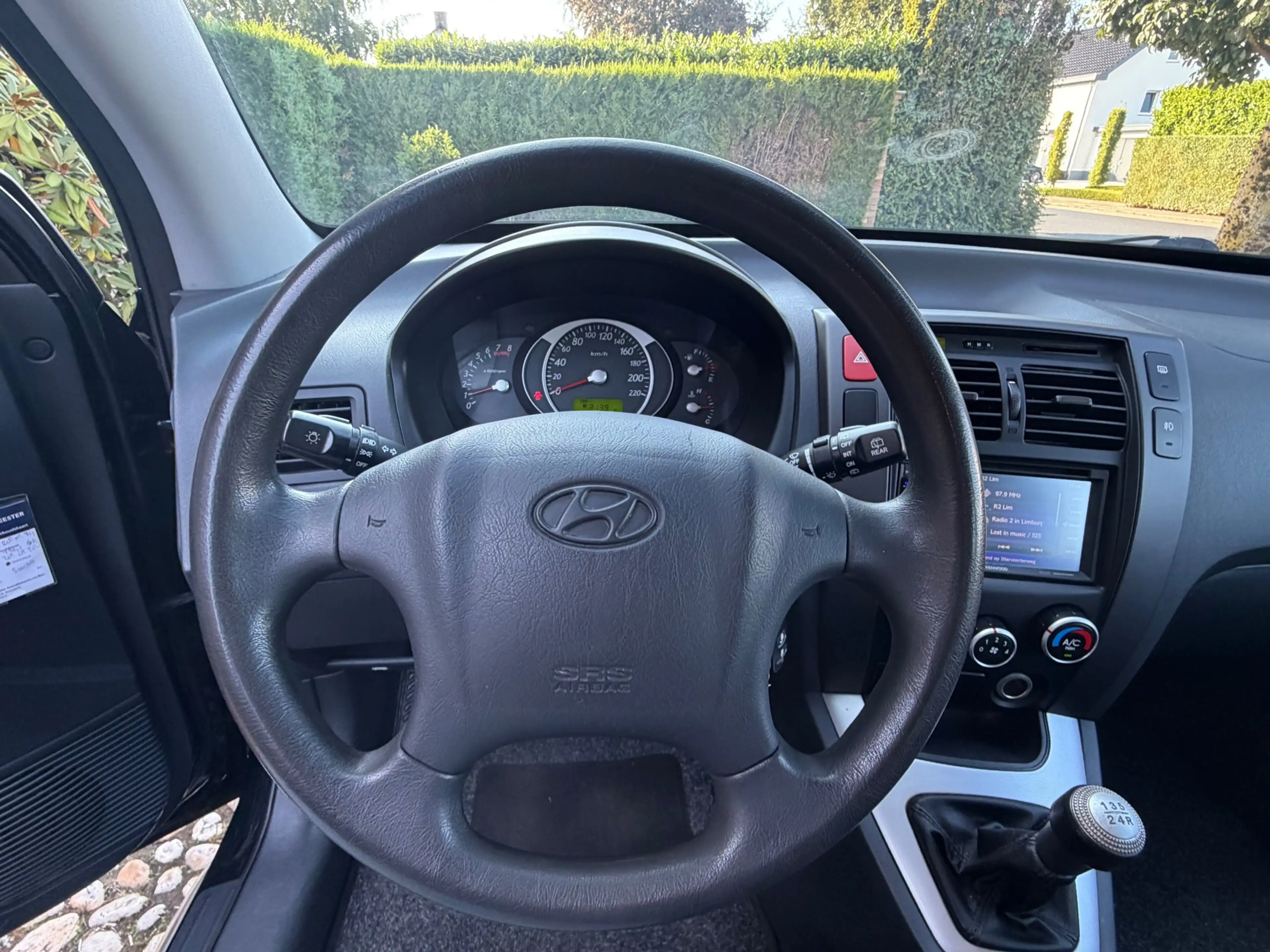 Hyundai TUCSON 2.0i Active airco Bullbar sidebars — photo 6