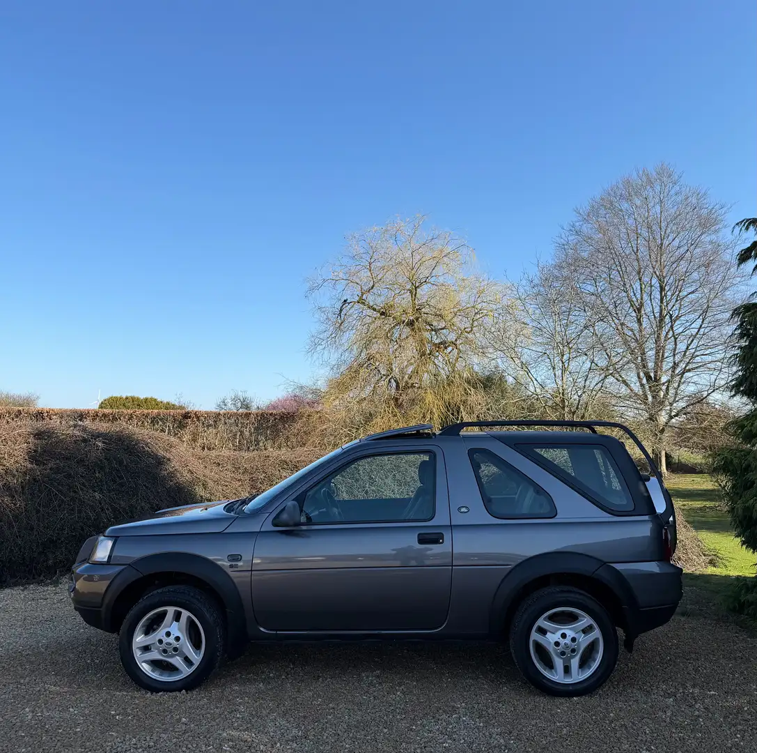 Land Rover Freelander 2.0 Turbo d4 Scapa Sports FULL OPTIONS 71.000 KM ! Grau - 2