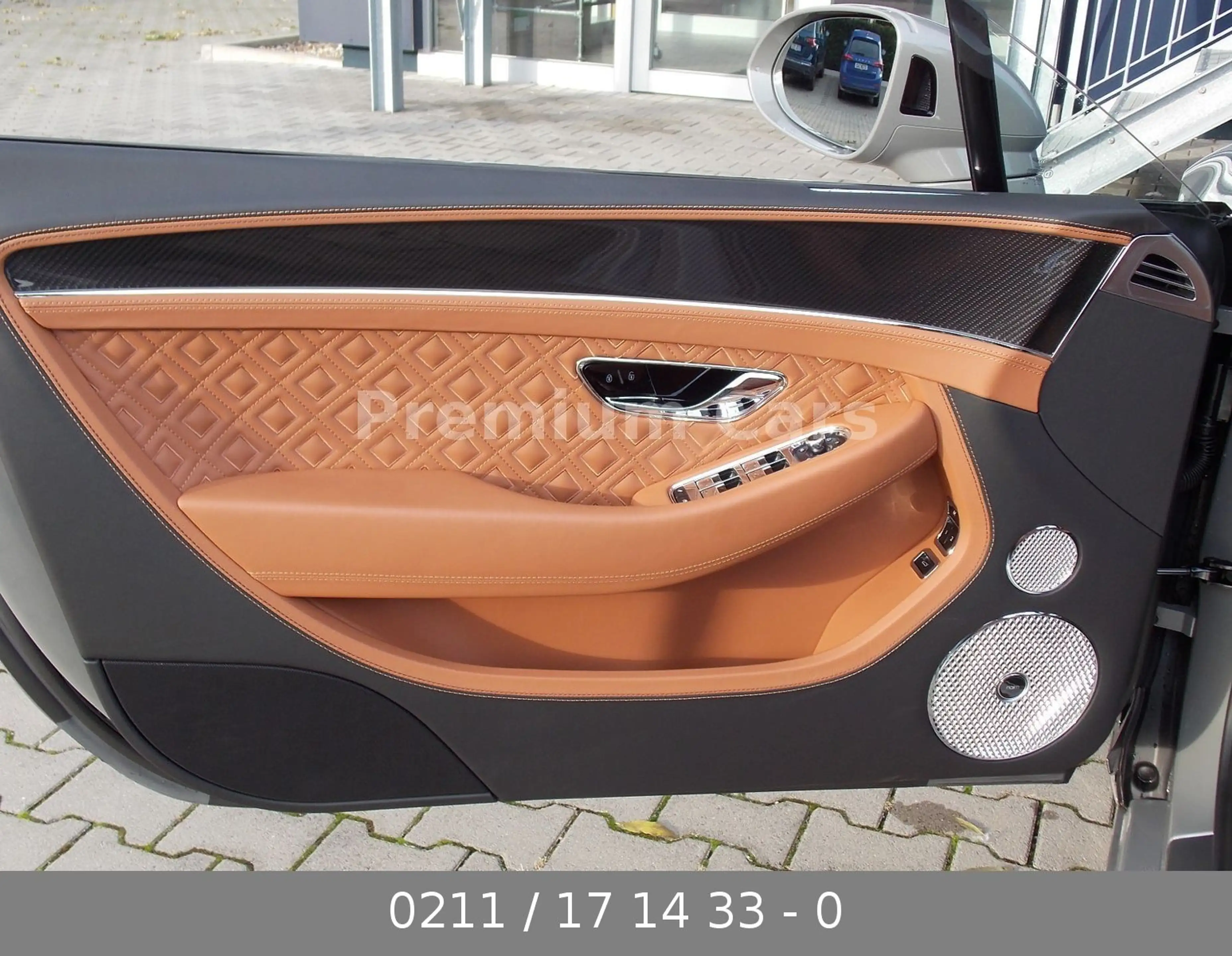 Bentley Continental GTC Azure V8 / Naim / Carbon — photo 15