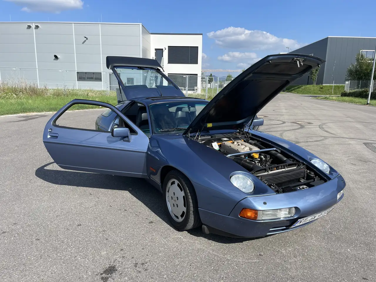 Porsche 928 S 4, foto 11