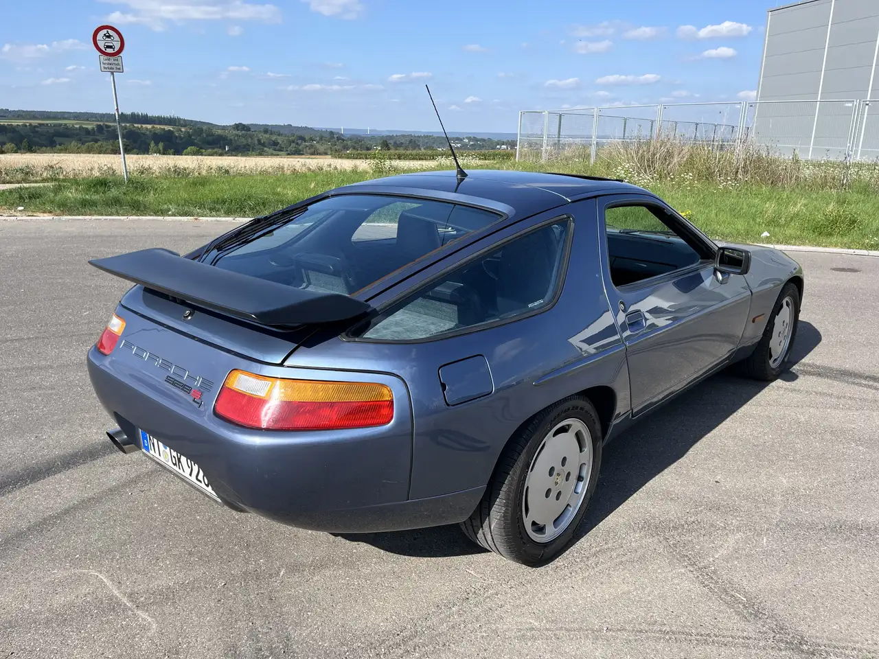Porsche 928 S 4, foto 7