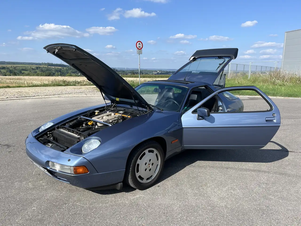 Porsche 928 S 4, foto 12