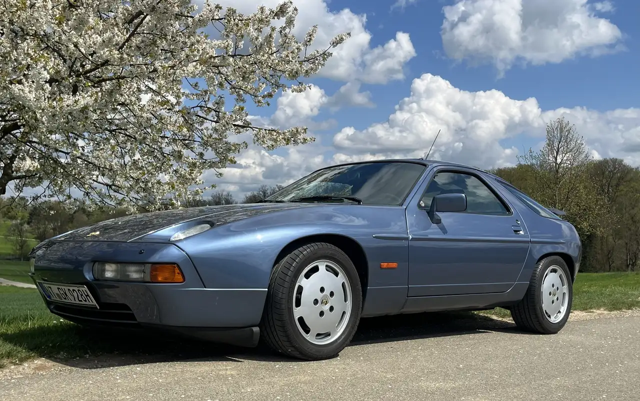 Porsche 928 S 4, foto 1