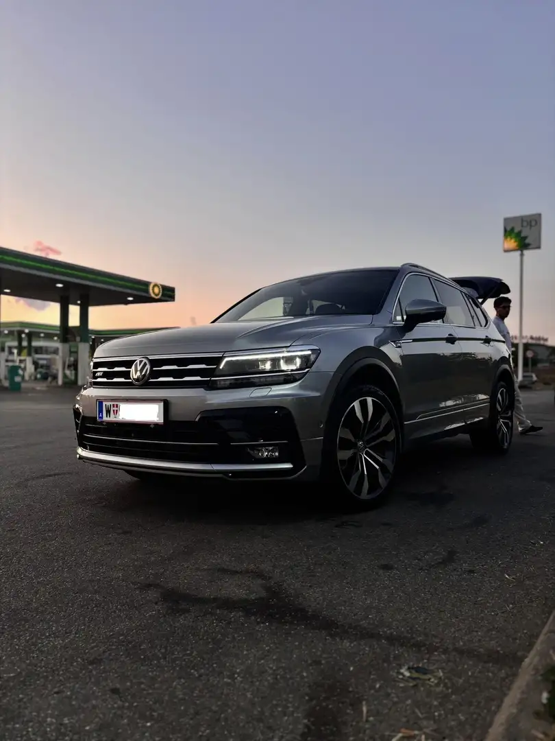 Volkswagen Tiguan Allspace 2,0 TDI SCR 4Motion 7 Sitze Highline DSG - 1