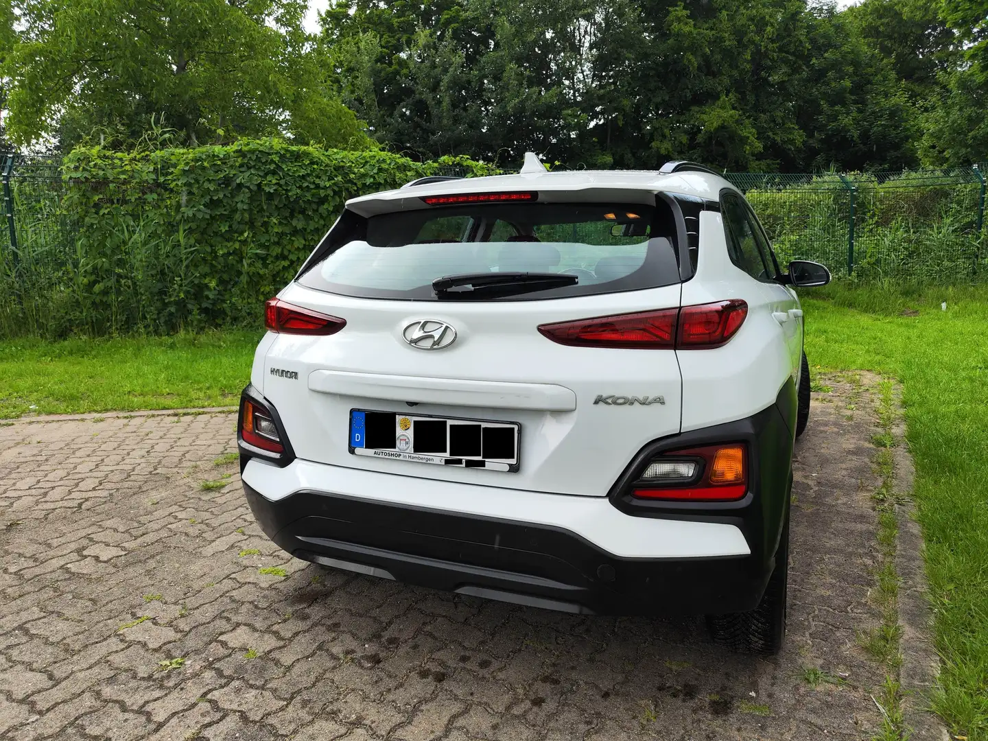 Hyundai KONA Kona 1.0 T-GDI Trend Weiß - 2