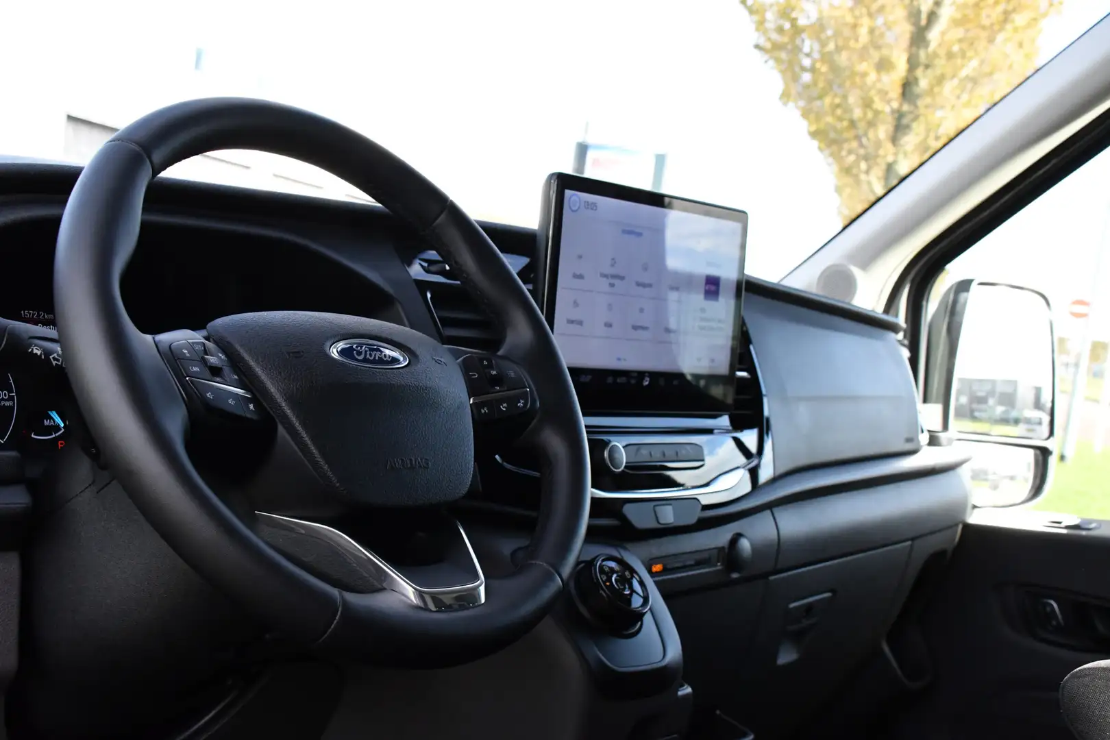 Ford E-Transit 350 L3H2 68 kWh PB Edition Adaptieve Cruise, 360 C Grijs - 2