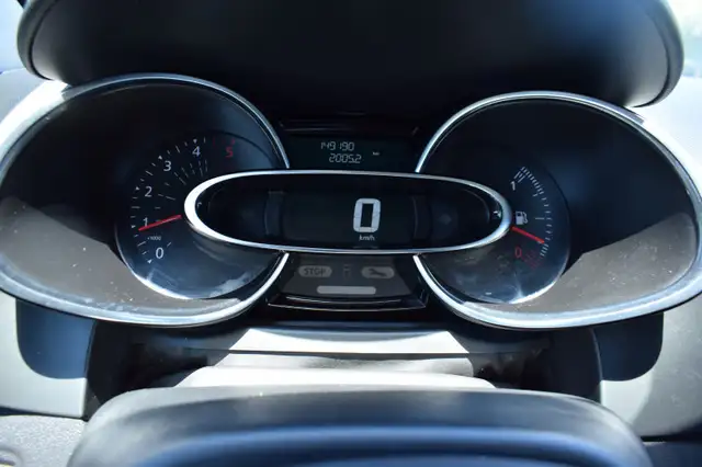 Renault Clio view 10