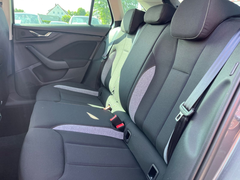 Skoda Scala 1.0 TSI 85kW DSG Selection Plus*AHK*Kamera — photo 33