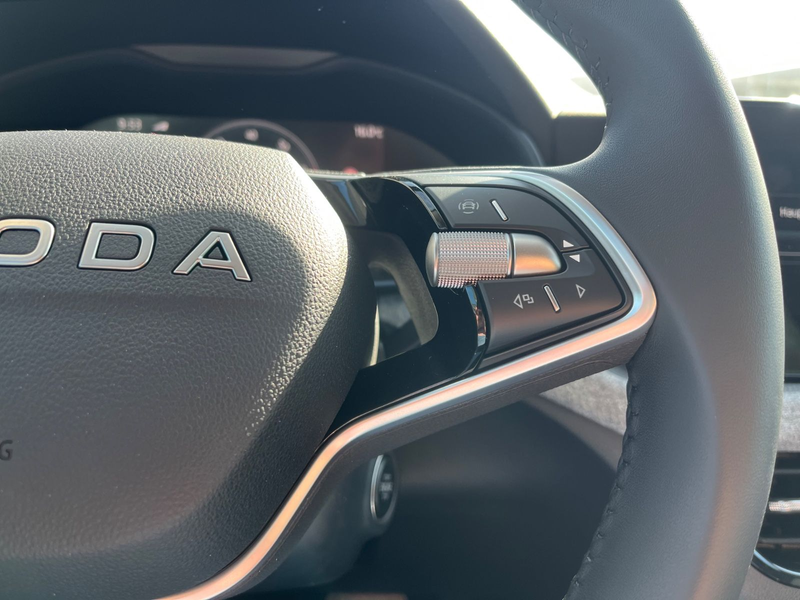 Skoda Scala 1.0 TSI 85kW DSG Selection Plus*AHK*Kamera — photo 27