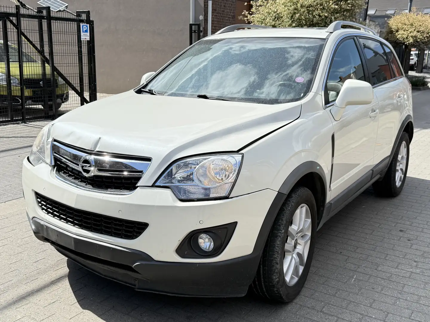 Opel Antara 2.2 CDTI 4x4 Cosmo • CUIR • NAVI • JANTES - 1