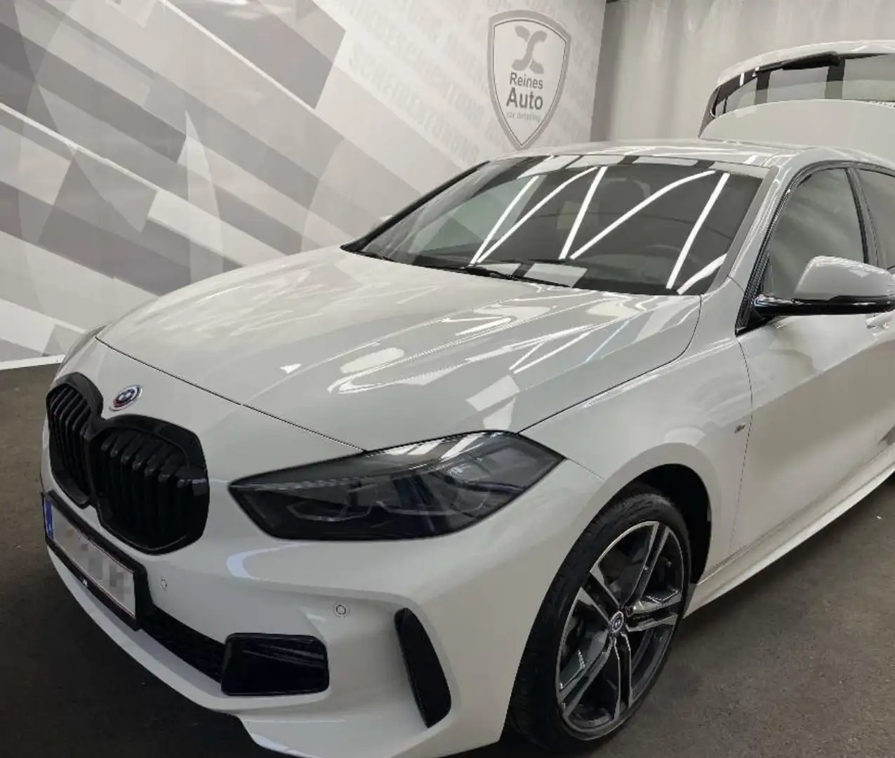 BMW 118 118d M Sport - 1