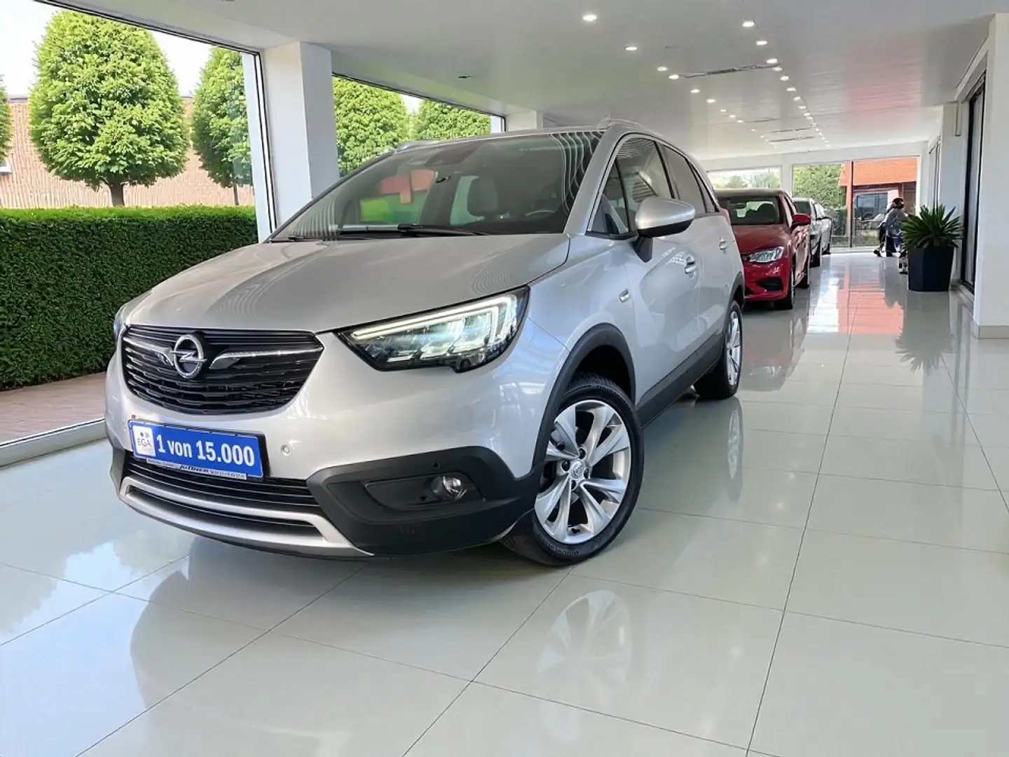 Opel Crossland X 1.2 Turbo Innovation - AHK/ LED/ PDC Silber - 1