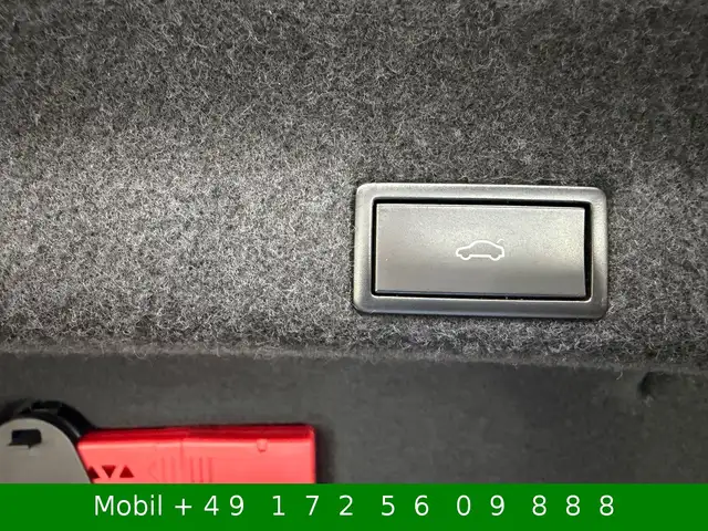 Volkswagen Passat view 8