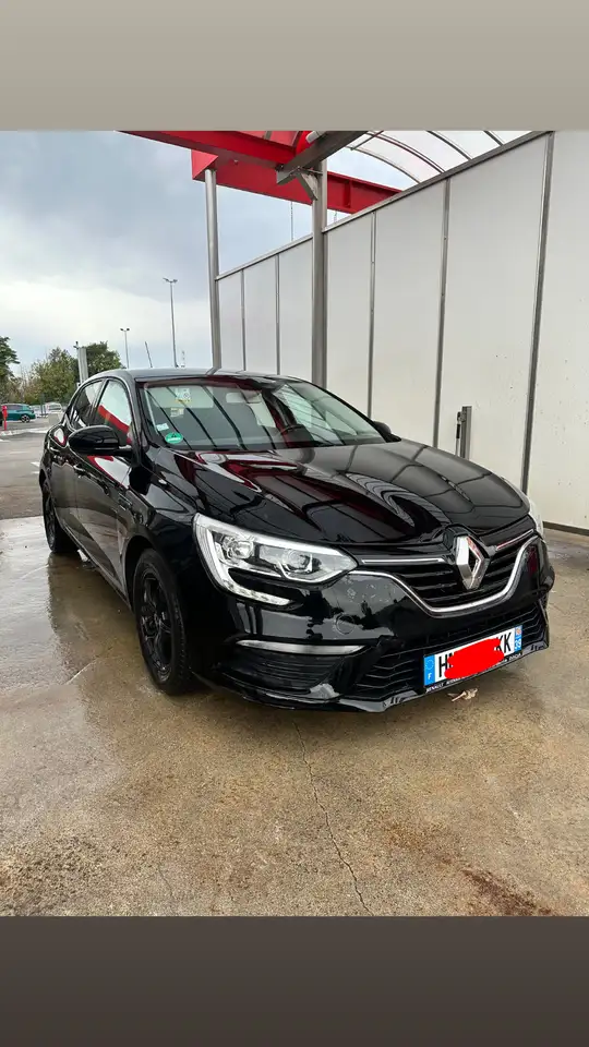 Renault Megane Berline — photo 2