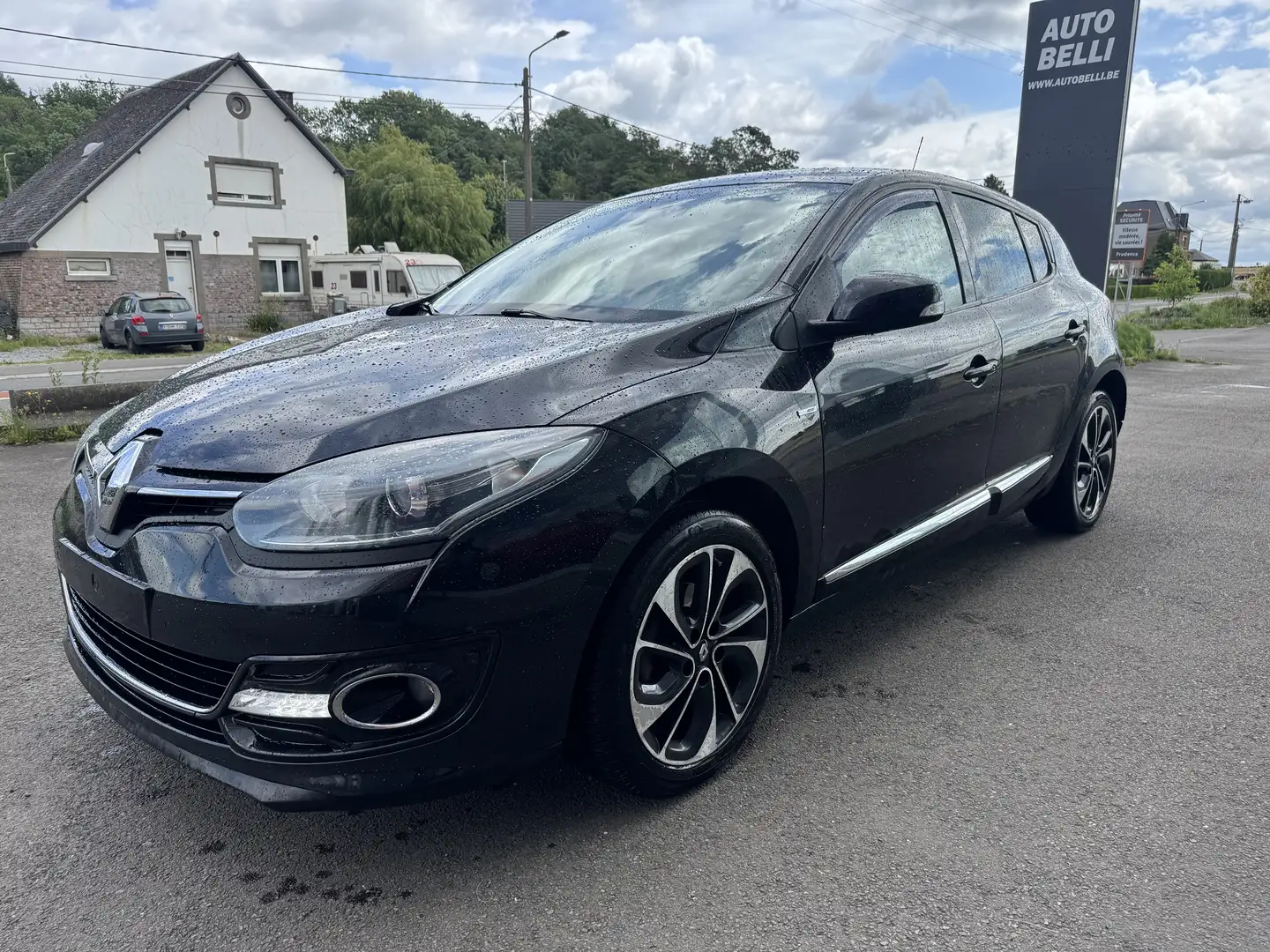 Renault Megane 1.2 TCe BOSE**BOITE AUTO**GPS**SEMI CUIRE**CLIM Zwart - 1