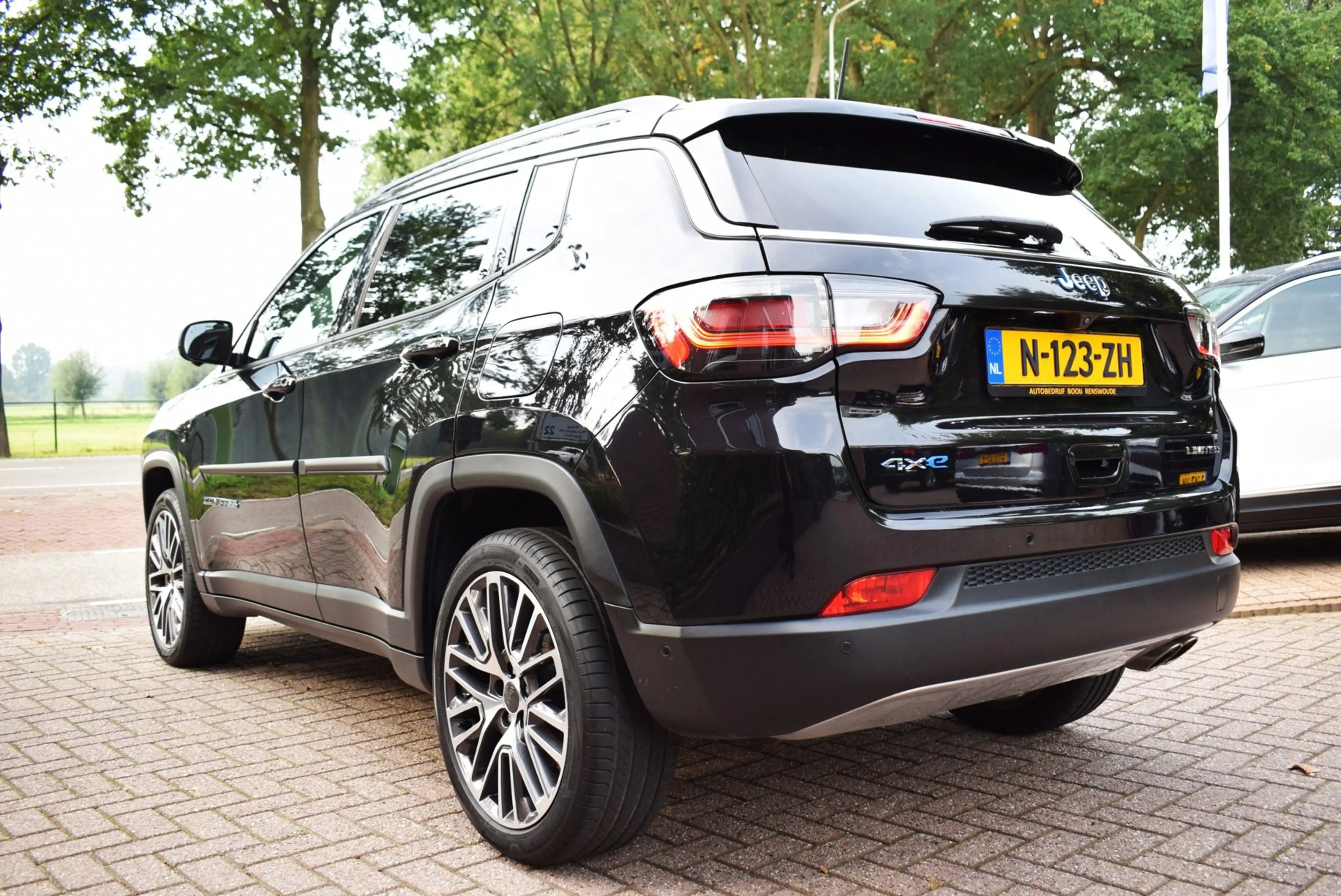 Jeep Compass 4xe 190 Plug-in Hybrid Electric Limited Lease Ed. — photo 41