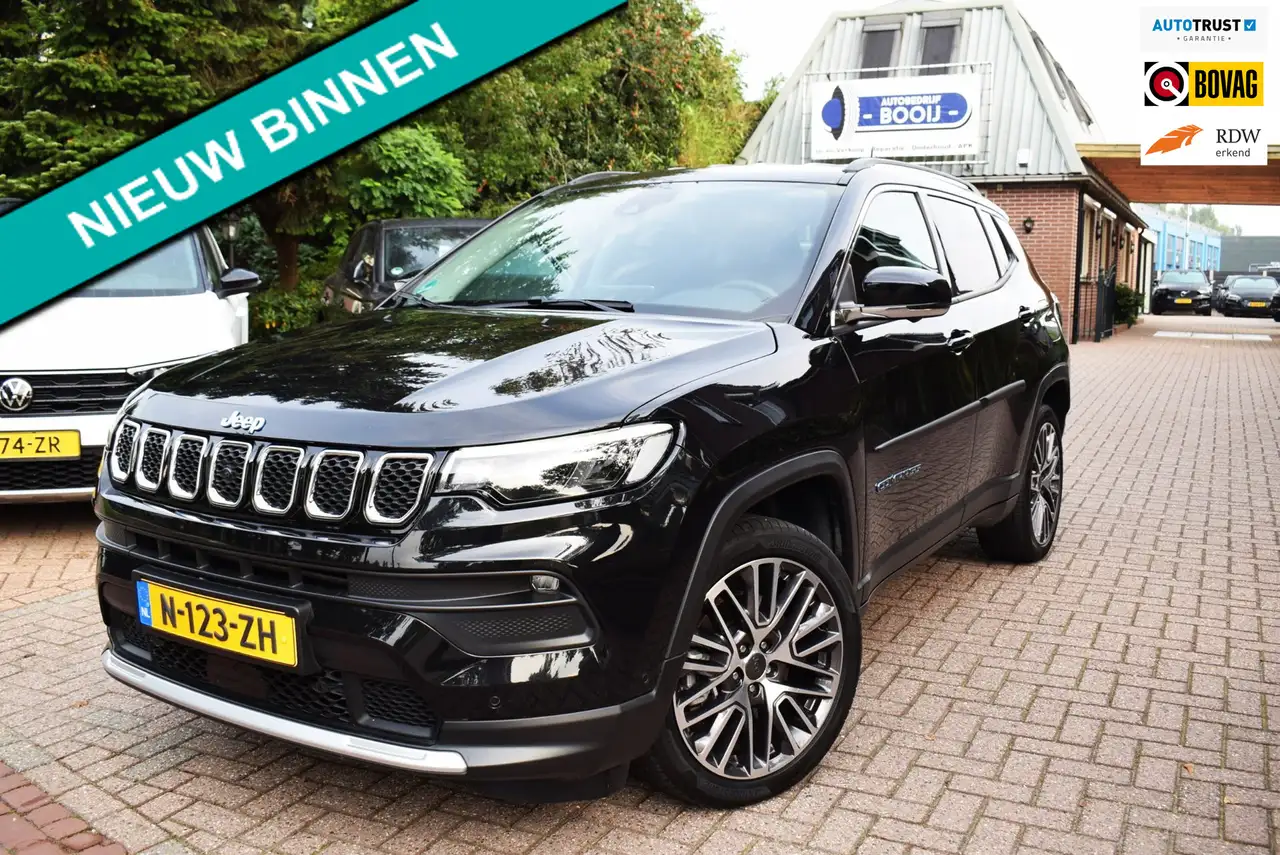 Jeep Compass 4xe 190 Plug-in Hybrid Electric Limited Lease Ed. — photo 1 of 40