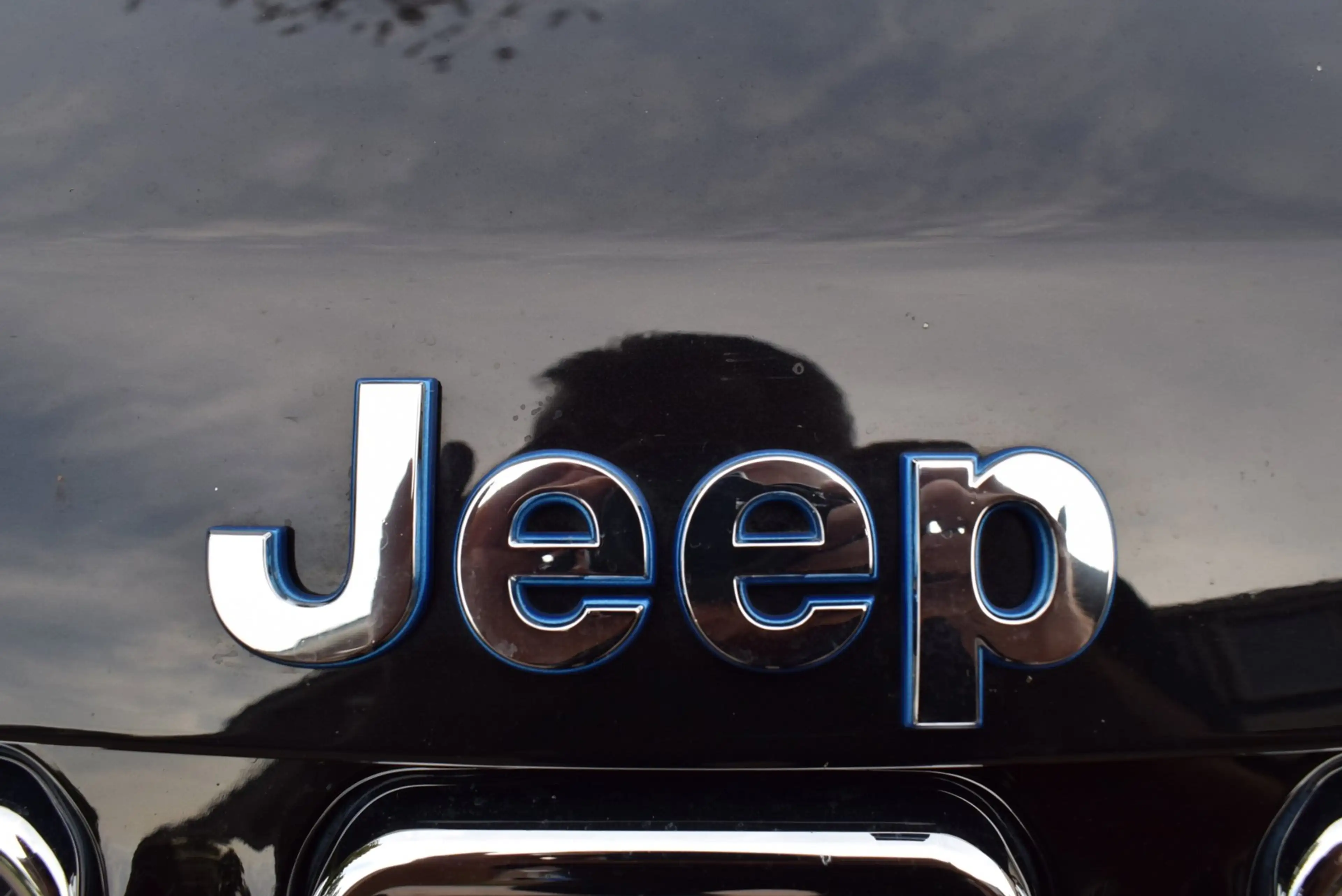 Jeep Compass 4xe 190 Plug-in Hybrid Electric Limited Lease Ed. — photo 40