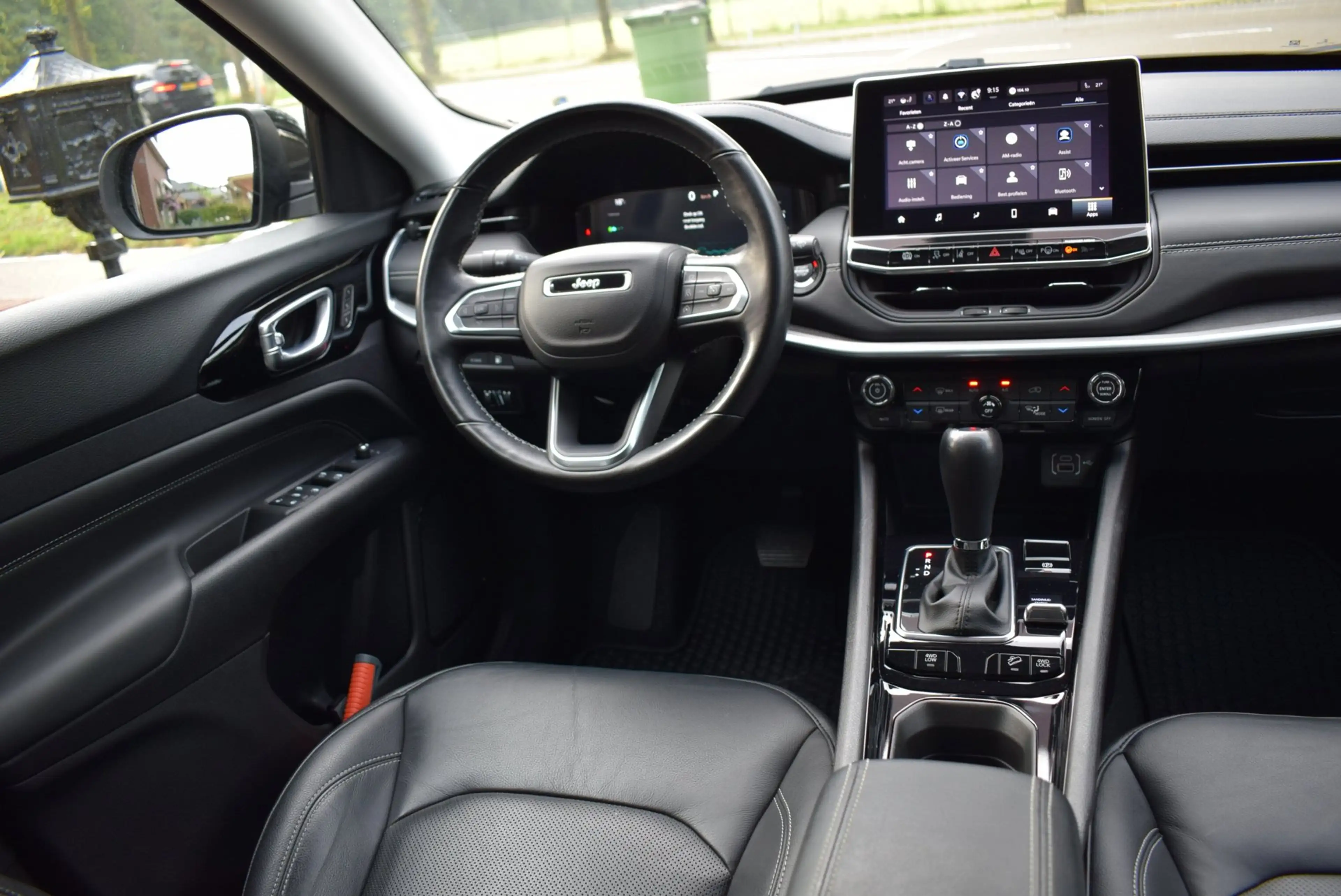Jeep Compass 4xe 190 Plug-in Hybrid Electric Limited Lease Ed. — photo 23
