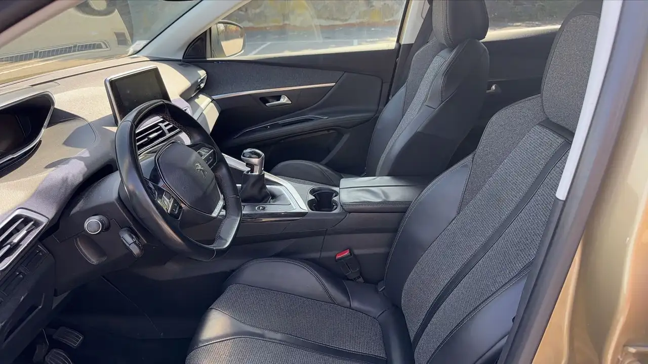 Peugeot 3008 3008 — photo 26