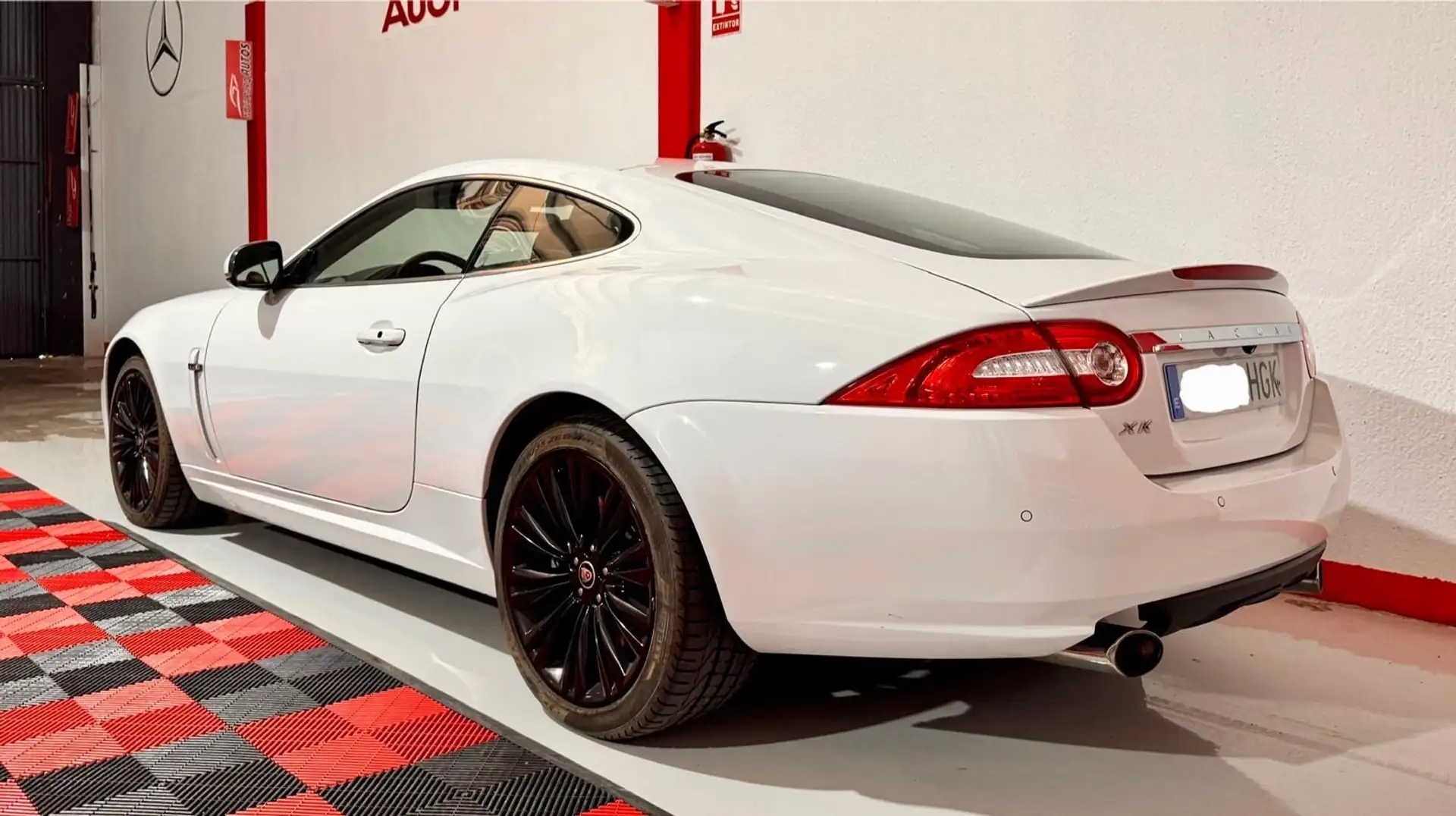 Jaguar XK XK 5.0 V8 Portfolio Convertible Aut. Portfolio Blanco - 2