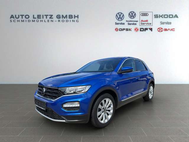 Imagine Volkswagen T-Roc 1.5 TSI DSG Sport ACC StHzg Navi SHZ PDC