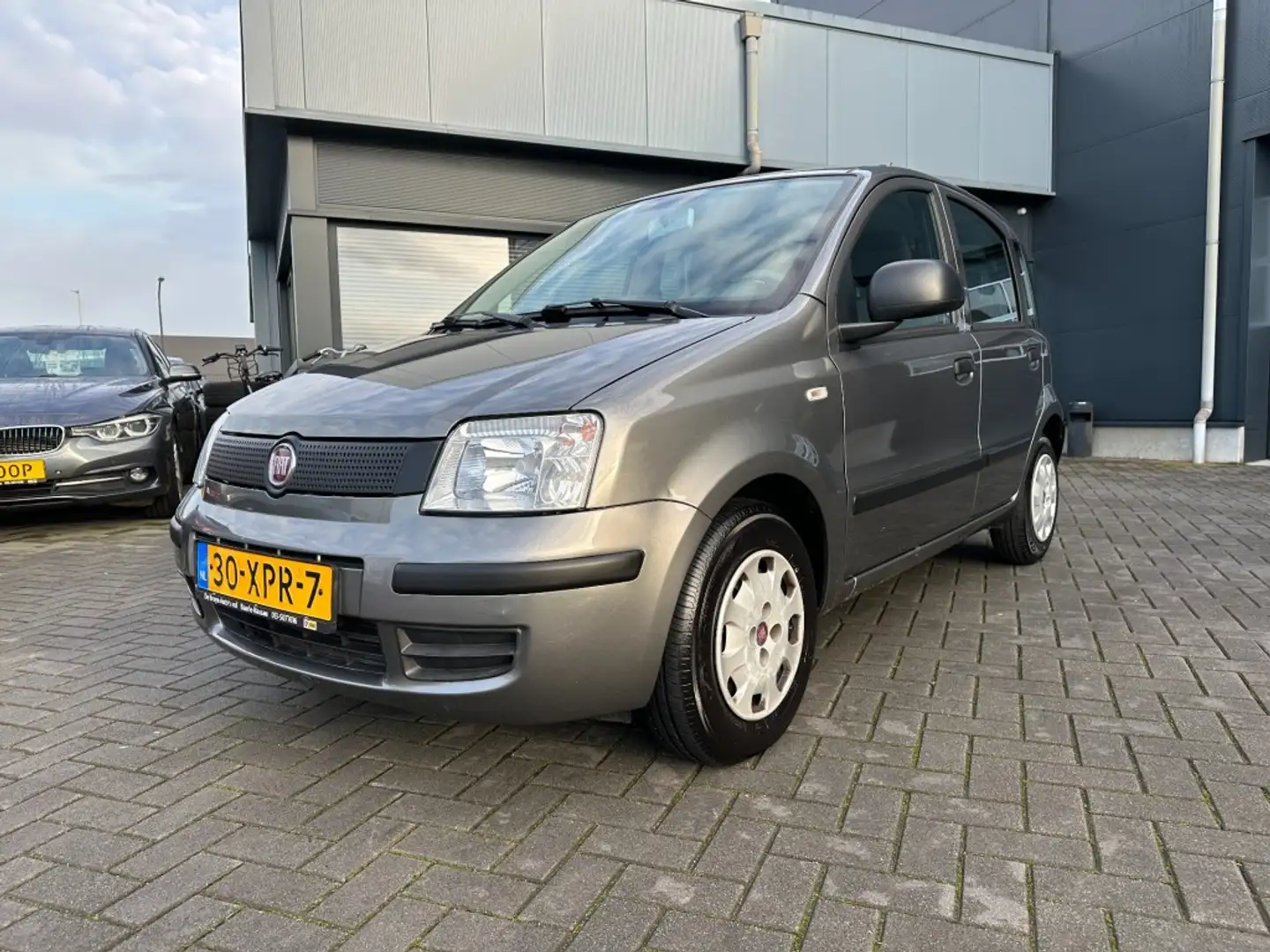 Fiat Panda 1.2 Classic Grijs, dealer onderhouden, NAP! Airco, Grau - 1