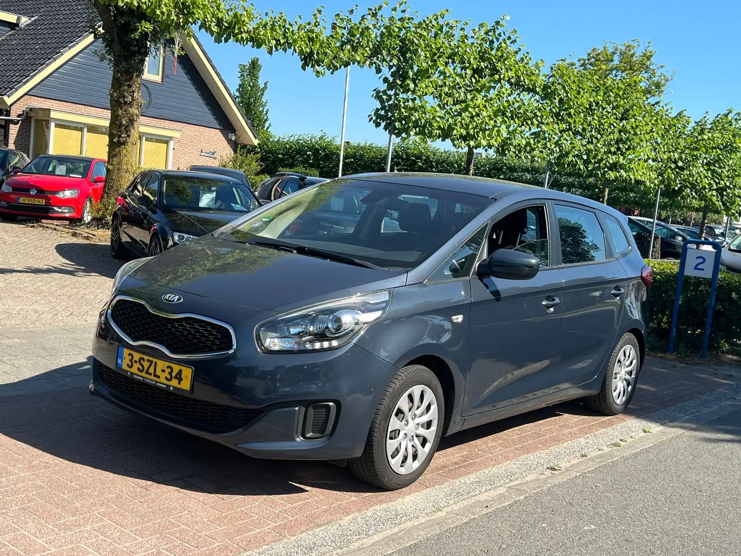 Kia Carens 1.6 GDi ComfortLine *7Pers. | APK 07-2026! | RUIME Blauw - 2