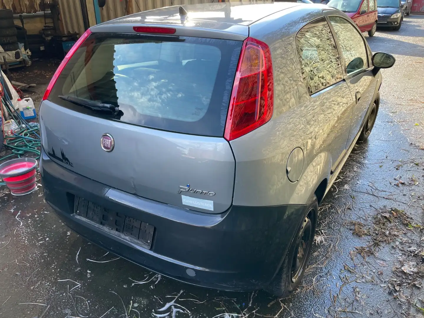 Fiat Grande Punto 1.4 8V Active | 1.HAND | TÜV 3.2027 Grau - 2