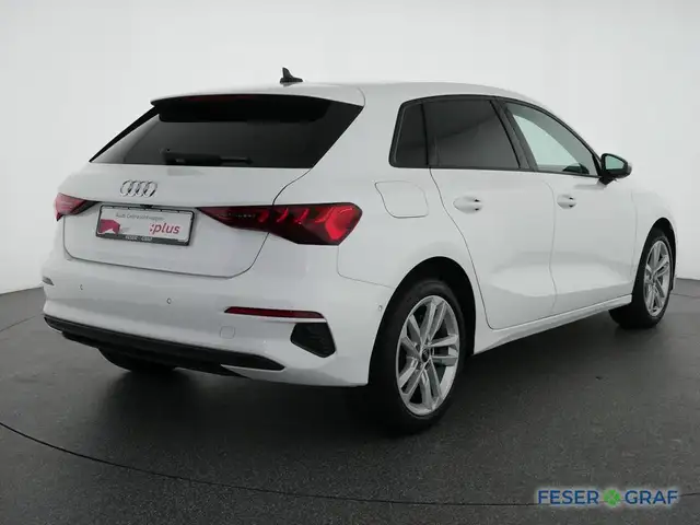 Audi A3 view 4