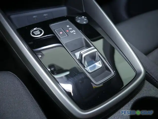 Audi A3 view 9