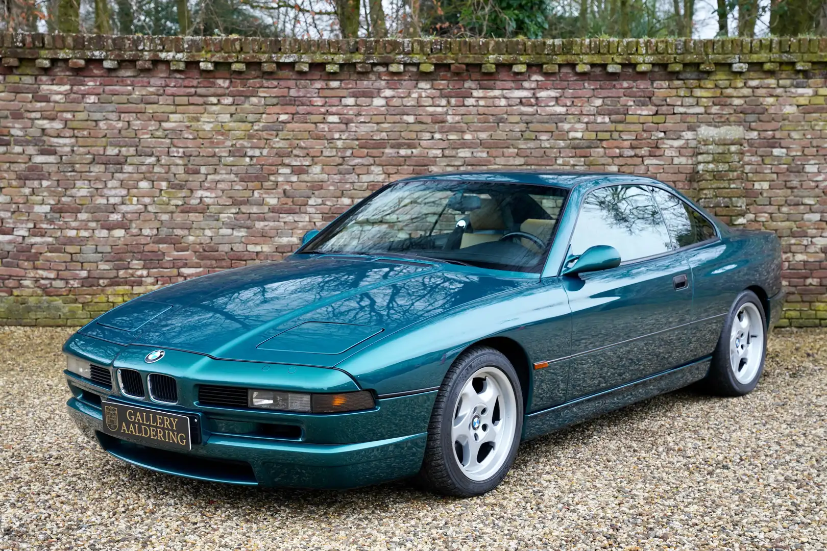 BMW 850 CSi 'Lagunengrün' Iconic BMW 850 CSI - rare Lagune Verde - 1