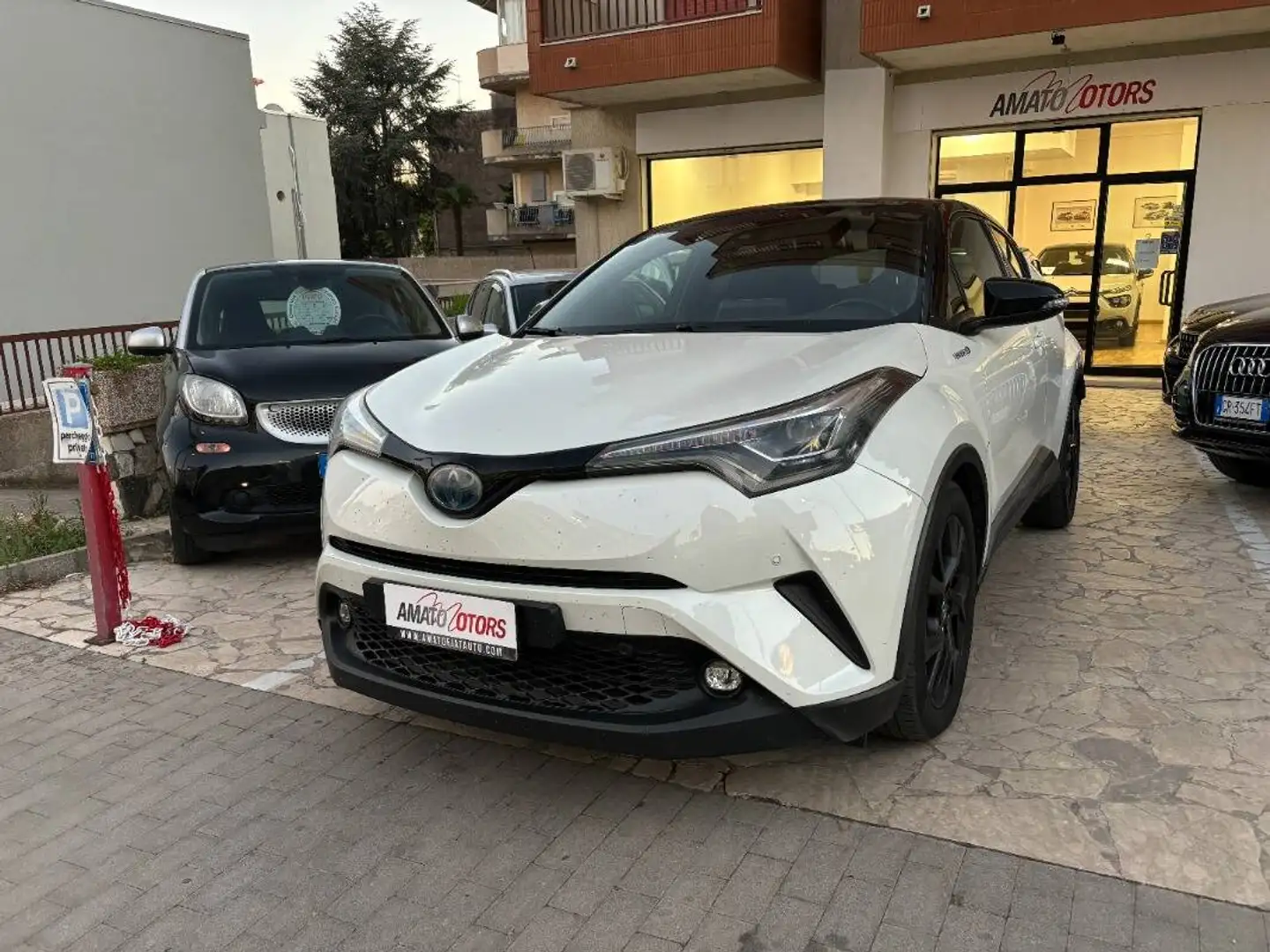 Toyota C-HR 1.8h Style 2wd e-cvt Bianco - 1