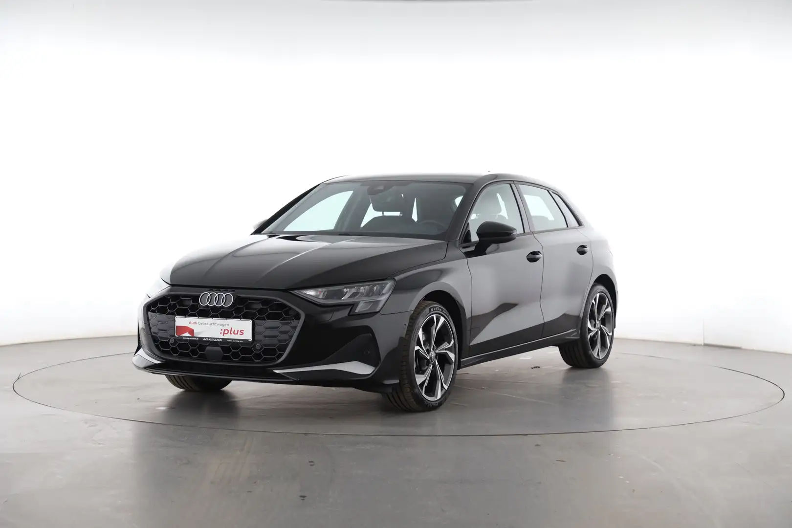 Audi A3 Sportback 35 TFSI S tronic advanced Facelift Schwarz - 2
