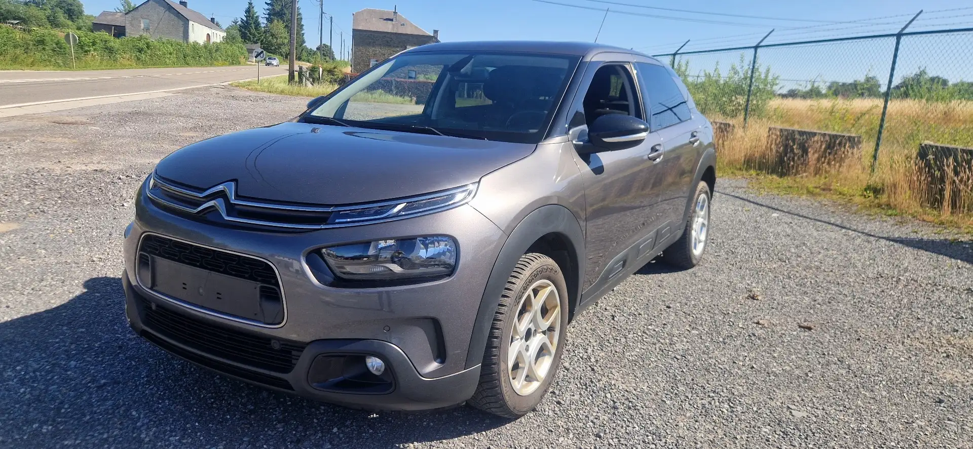 Citroen C4 Cactus 1.2 PureTech Shine (EU6.2) - 1